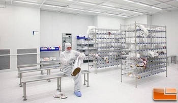 探秘英特爾CPU工廠 網(wǎng)絡技術與無塵環(huán)境交織的“生化危機”即視感